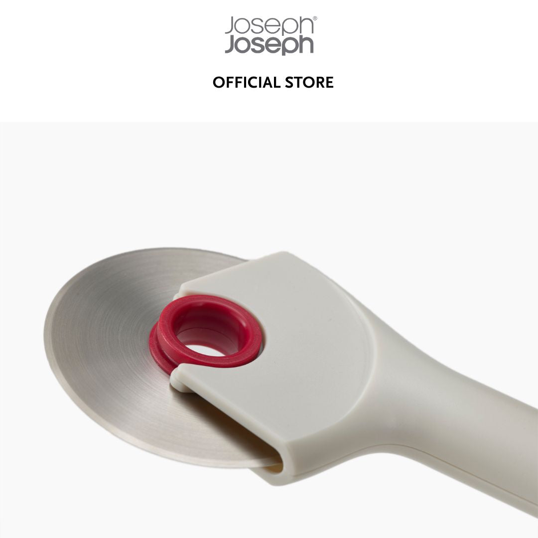 Joseph Joseph  Ringo™ Easy-clean Red Pizza Cutter JJ0130