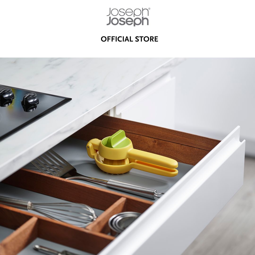 Joseph Joseph  JuiceMax™ Dual-action Yellow Citrus Press JJ0098
