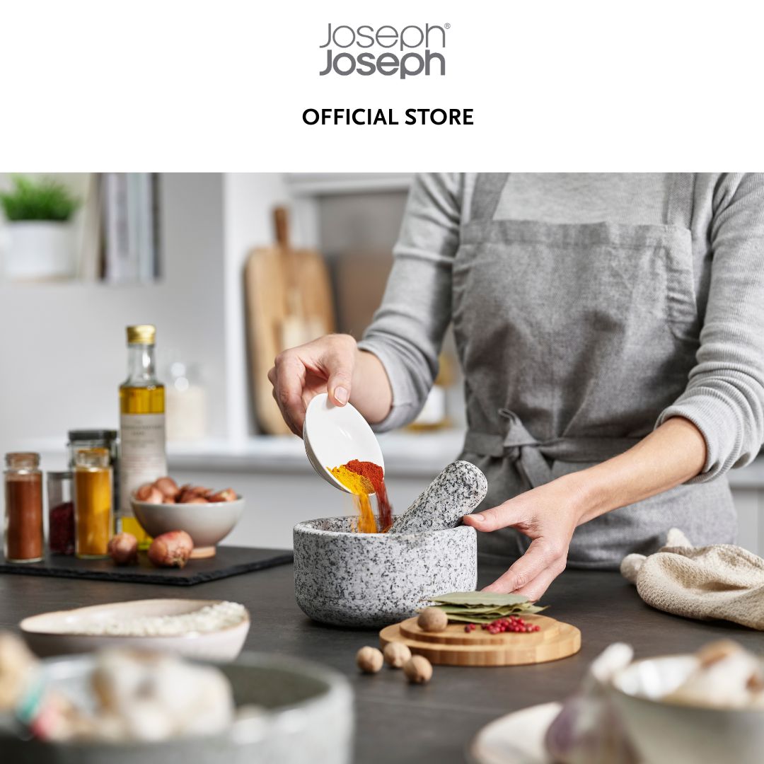 Joseph Joseph Dash™ Pestle & Mortar with Bamboo Lid JJ0102