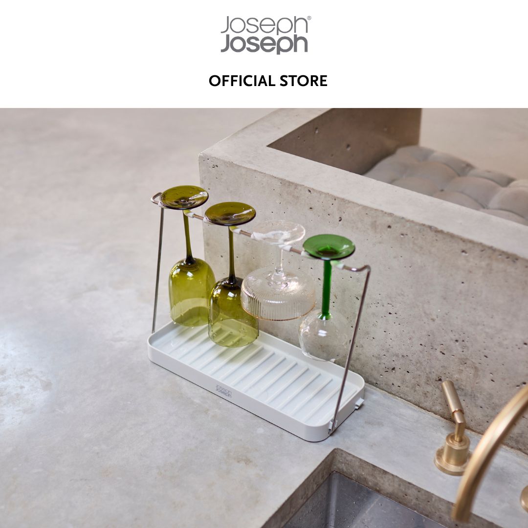 Joseph Joseph DrySmart™ Folding Wine Glass Drying Rack JJ0116 Made from recycled plastics