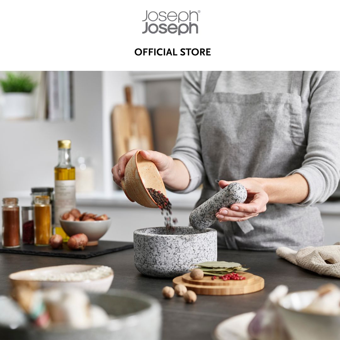 Joseph Joseph Dash™ Pestle & Mortar with Bamboo Lid JJ0102